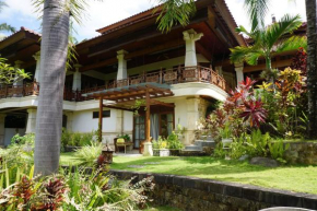 Отель Gunung Paradis Retreat  Munduk
